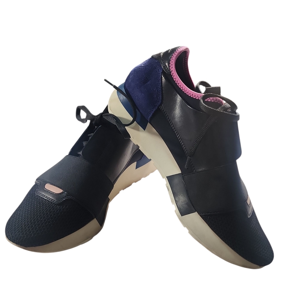 Balenciaga Black and Pink Women's Sneakers - Picture 3 of 15